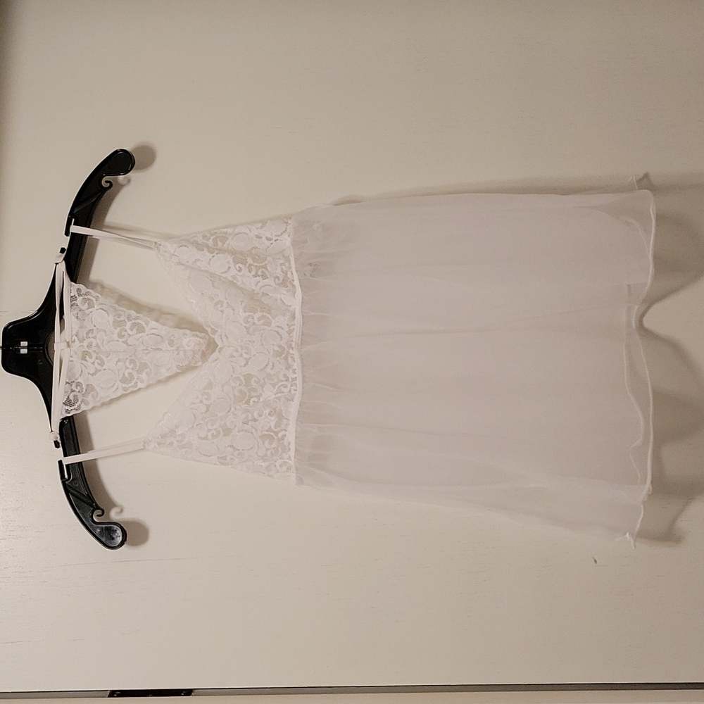 Espiral, M, White